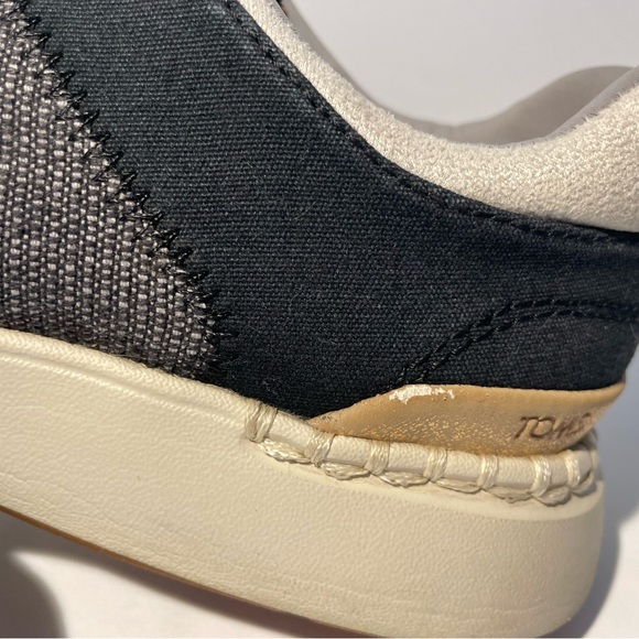 TOMS Tennis Shoes Arroyo Athletic Sneakers Lace‎ Up Navy Blue & Cream Woman Sz 7 - Picture 4 of 8